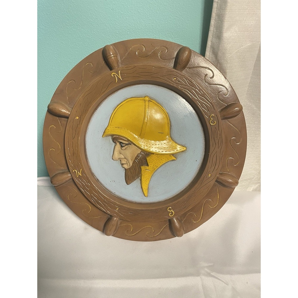 Vintage Nautical Fisherman Compass Wall Plaque – Coastal Maritime Décor – 1980s